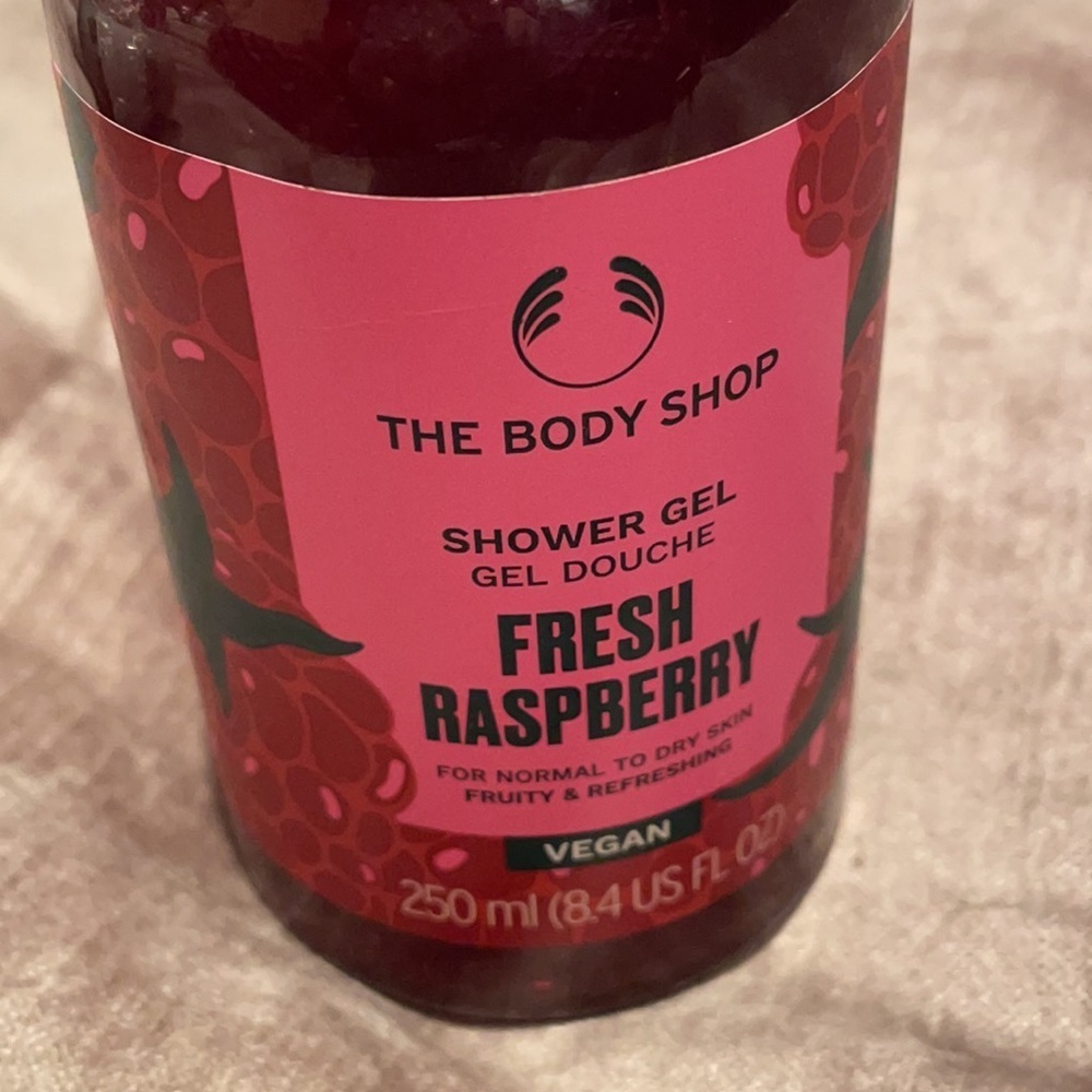 THE BODY SHOP Fresh Raspberry Shower Gel NWOTS - Picture 6 of 6